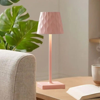 lampe sans fil rose vue rapproche lumina nomade
