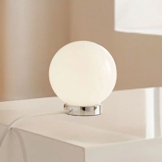 lampe table blanc vu rapproche petite spherique led space age
