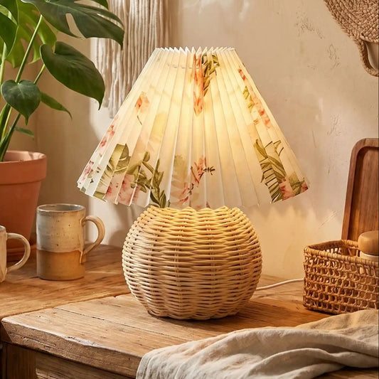 lampe table comptoir vu rapproche rotin fleuri