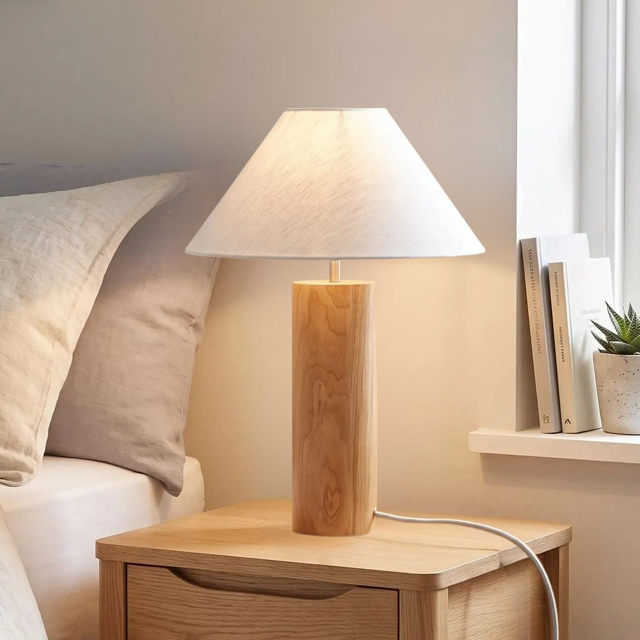 lampes de chevet chambre avec plante vu rapproche scandinave chene