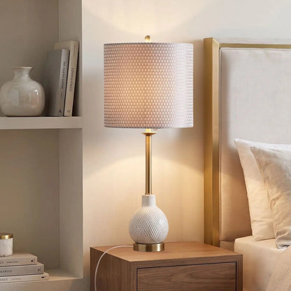 lampes de chevet vu rapproche moderne chic ceramique doree